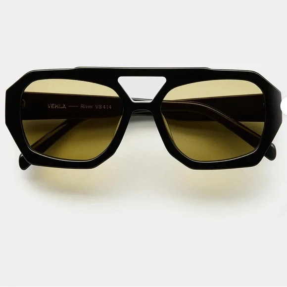 VEHLA River Black/Khaki Sunglasses - Picture 1 of 7